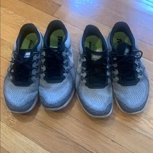 Nike Free Runs Men’s 9.5